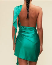 Load image into Gallery viewer, The Franchesca dress Green

