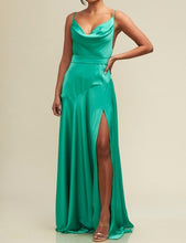 Load image into Gallery viewer, The Eloise dress- Green
